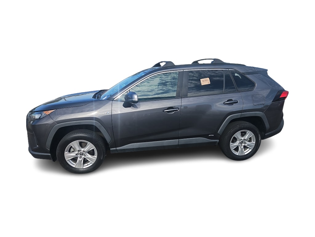 Thumbnail: 2021 Toyota RAV4 - 3