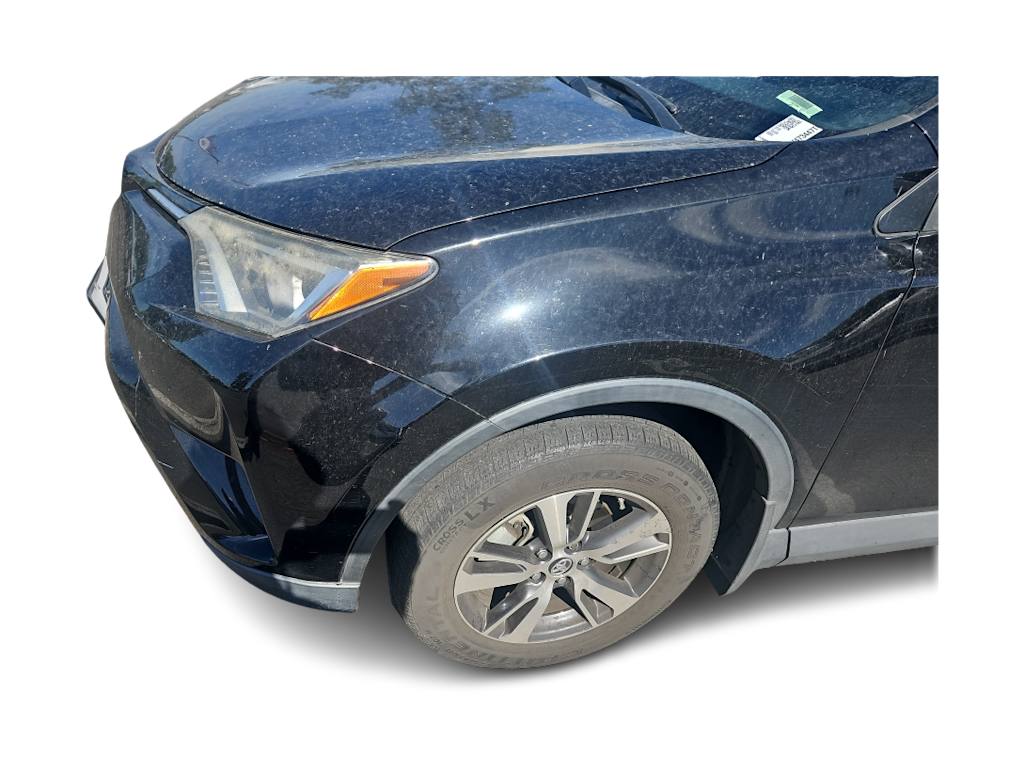 Thumbnail: 2018 Toyota RAV4 - 4