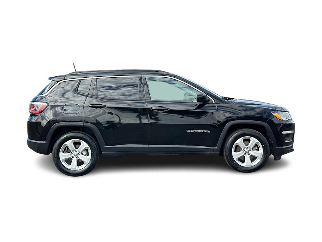 Thumbnail: 2018 Jeep Compass - 20