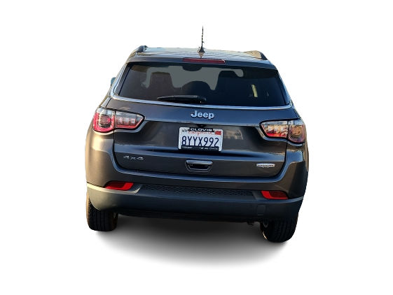 Thumbnail: 2022 Jeep Compass - 17