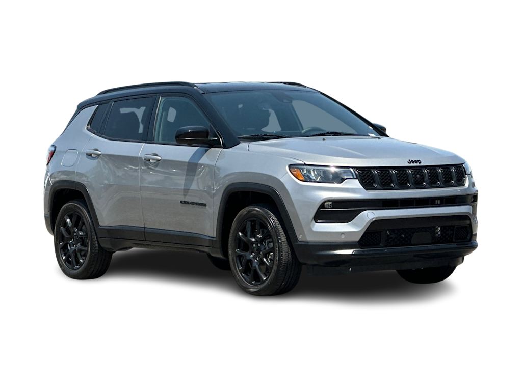 Thumbnail: 2023 Jeep Compass - 21