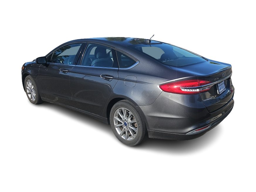 Thumbnail: 2017 Ford Fusion - 4