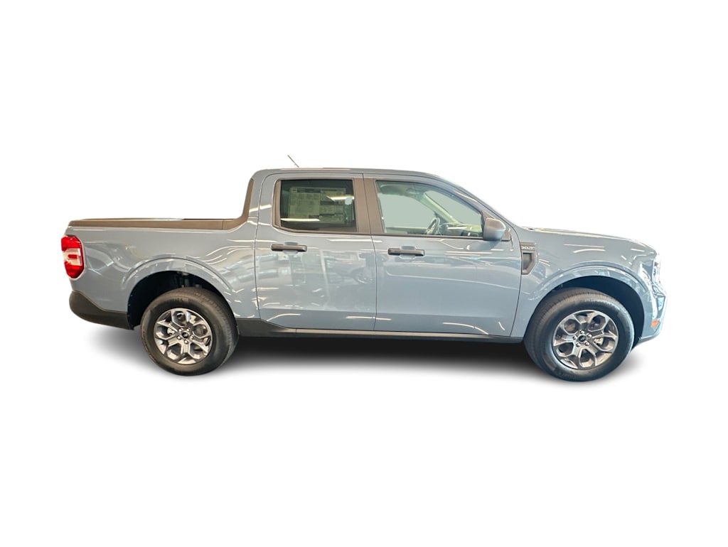 Thumbnail: 2025 Ford Maverick - 17