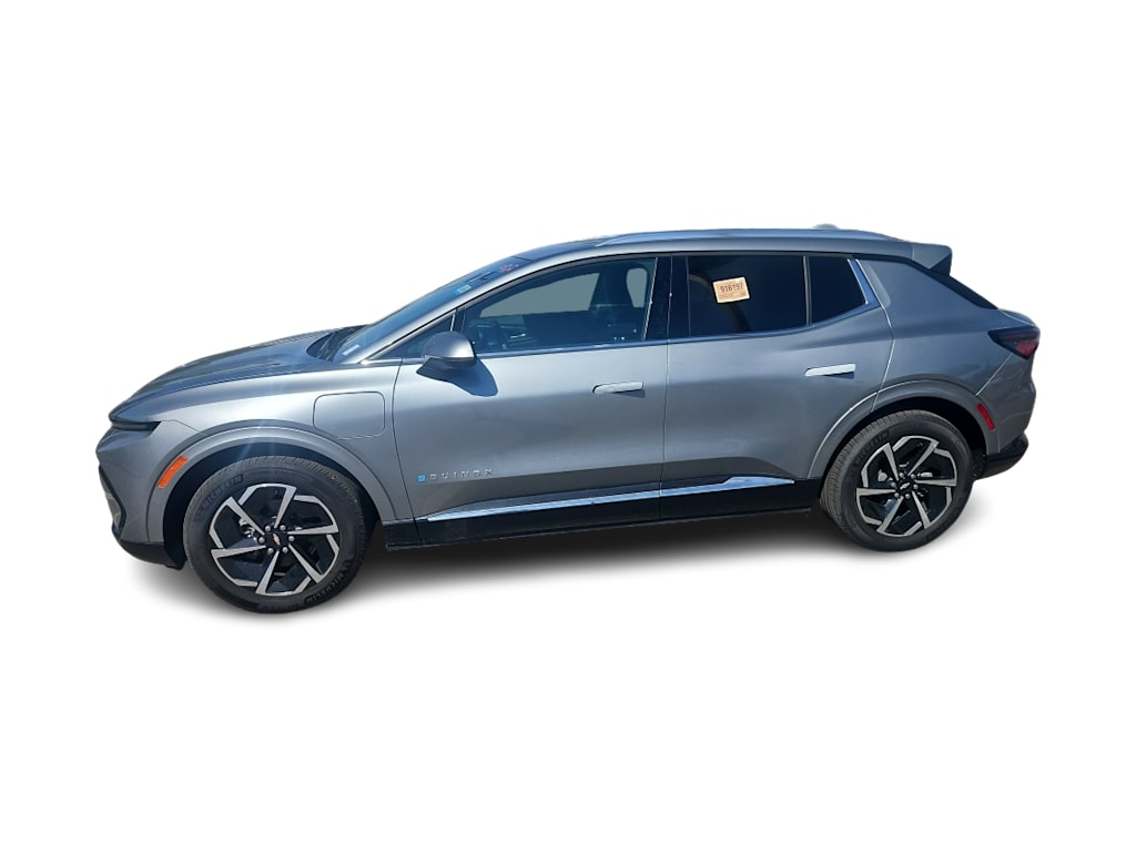 Thumbnail: 2024 Chevrolet Equinox - 3