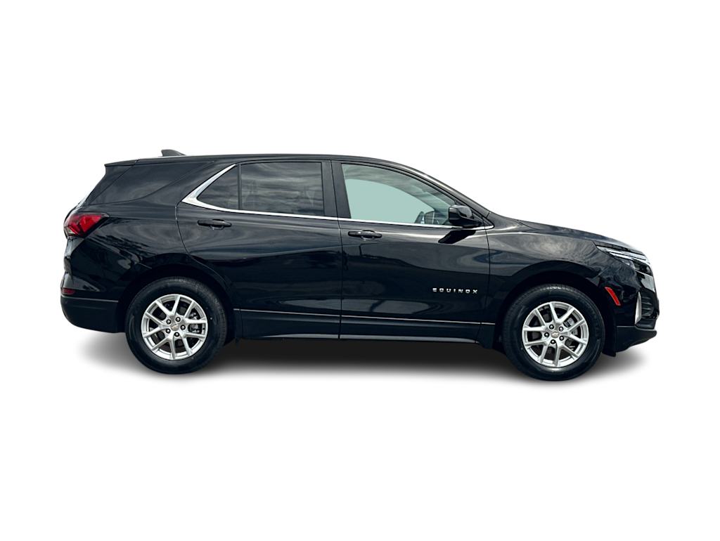 Thumbnail: 2022 Chevrolet Equinox - 21