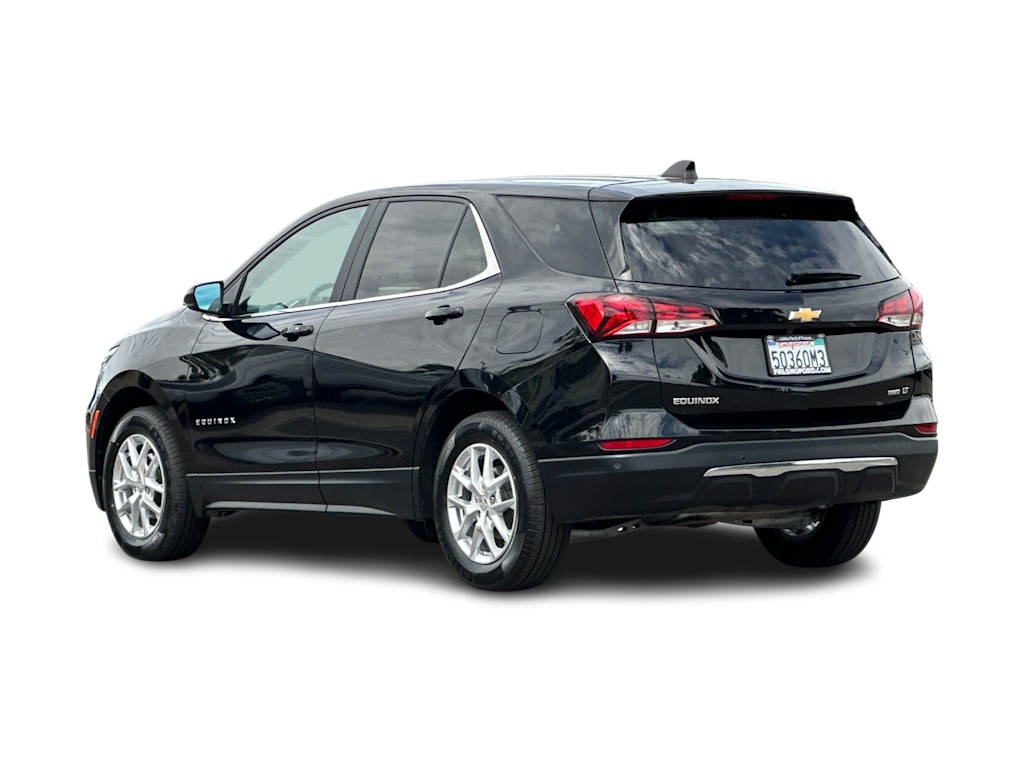 Thumbnail: 2022 Chevrolet Equinox - 4
