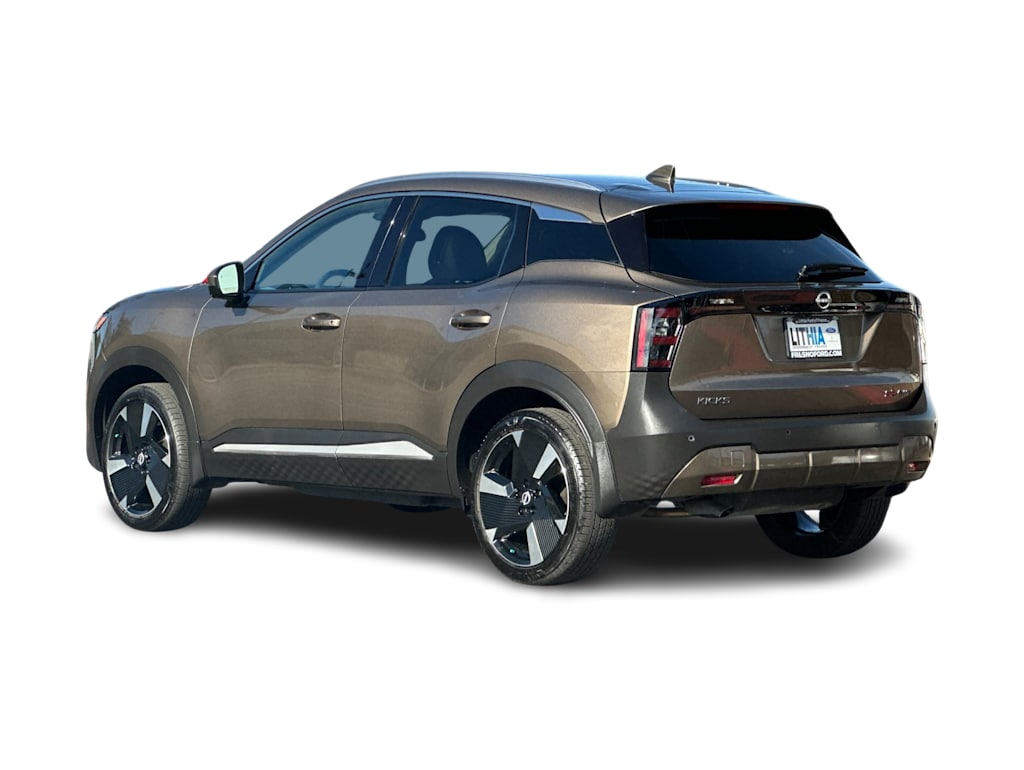 Thumbnail: 2025 Nissan Kicks - 4