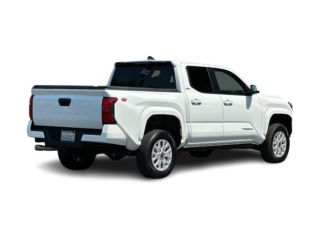 Thumbnail: 2024 Toyota Tacoma - 17