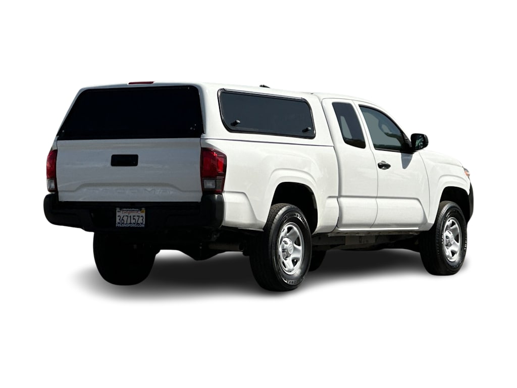 Thumbnail: 2023 Toyota Tacoma - 17
