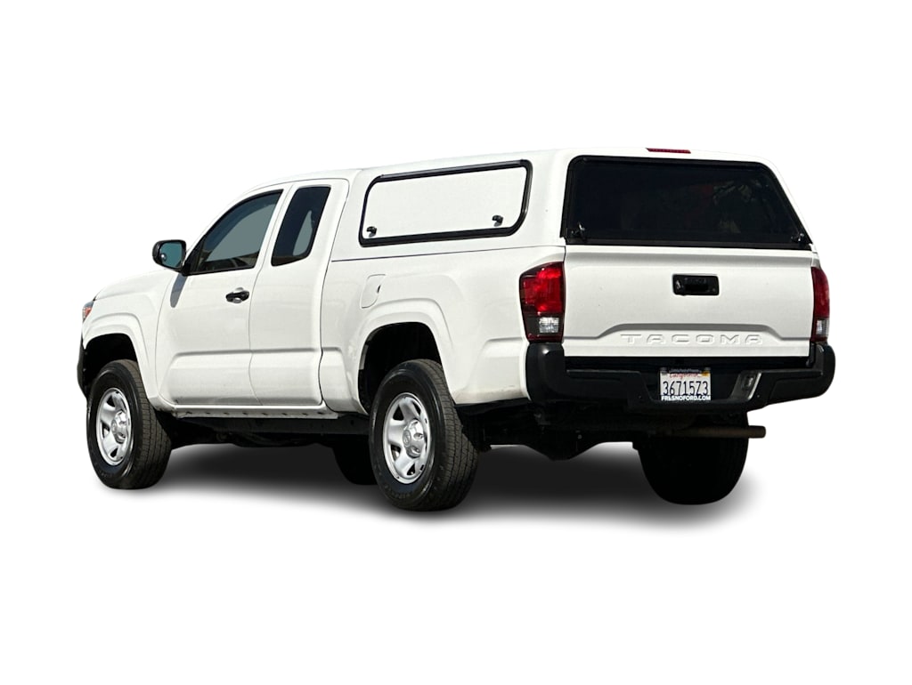 Thumbnail: 2023 Toyota Tacoma - 4