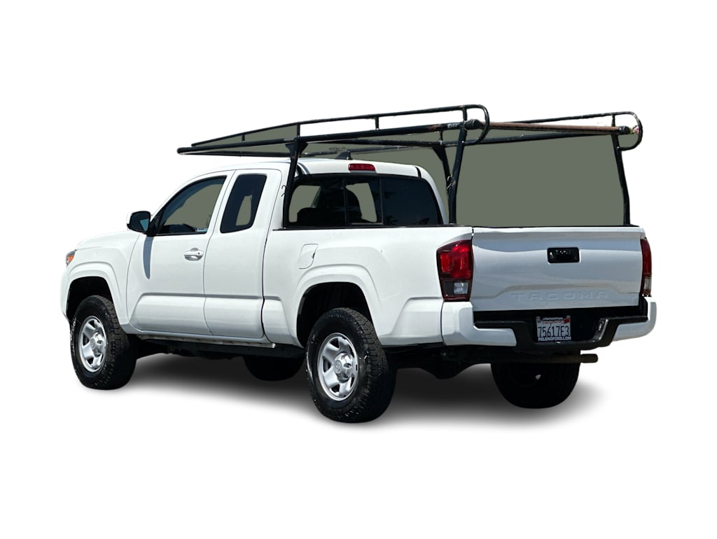 Thumbnail: 2021 Toyota Tacoma - 4