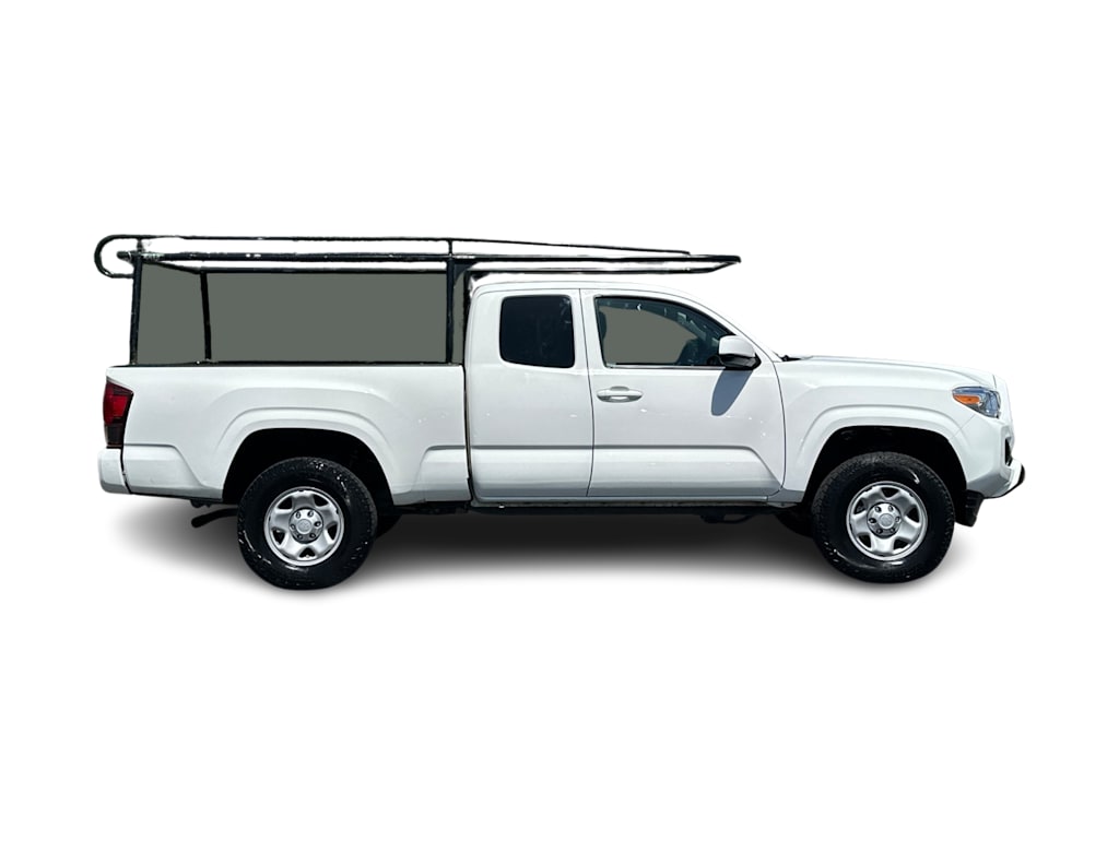 Thumbnail: 2021 Toyota Tacoma - 18