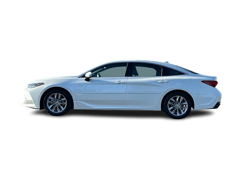 Thumbnail: 2021 Toyota Avalon - 3