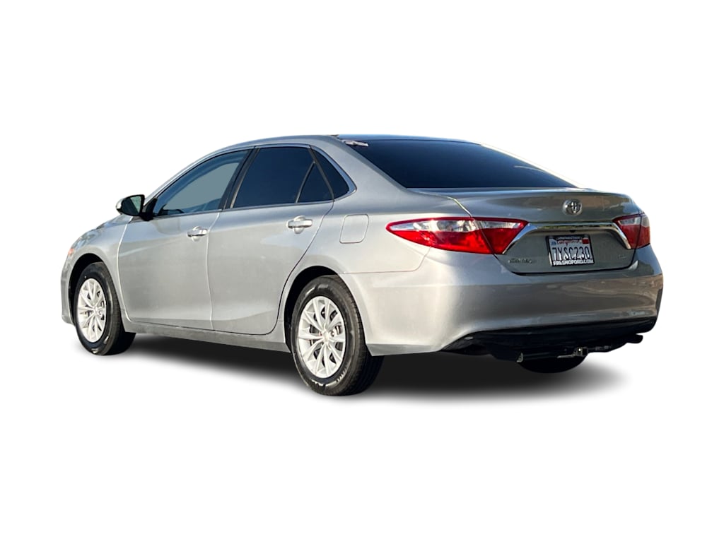 Thumbnail: 2017 Toyota Camry - 4