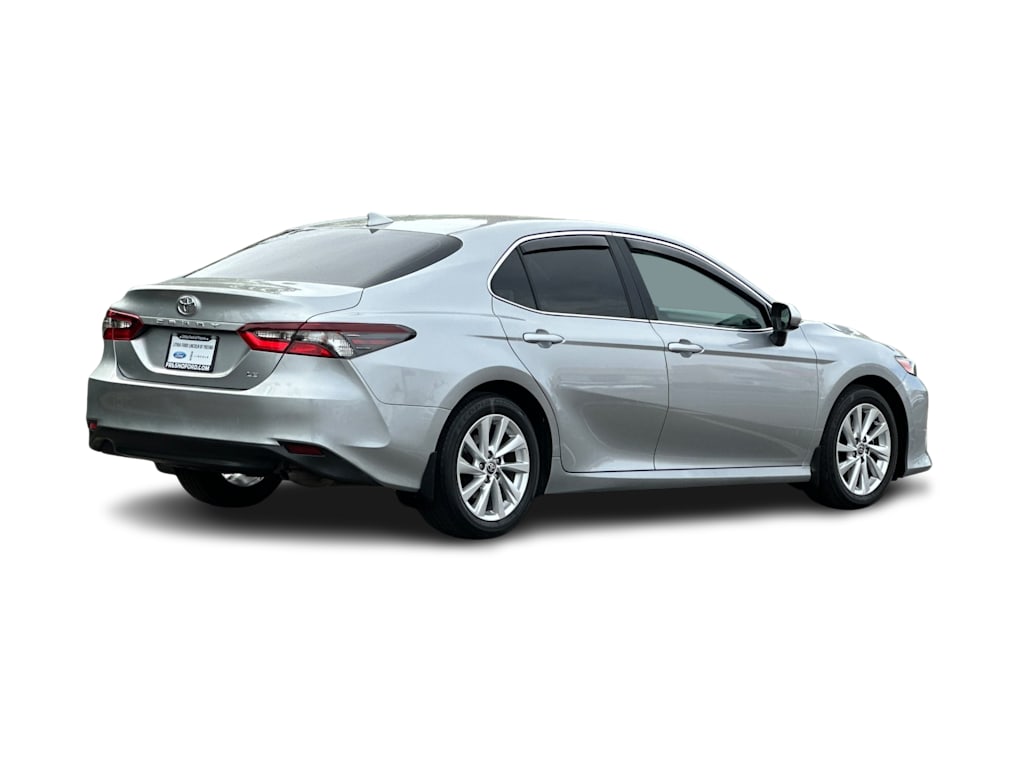 Thumbnail: 2023 Toyota Camry - 18