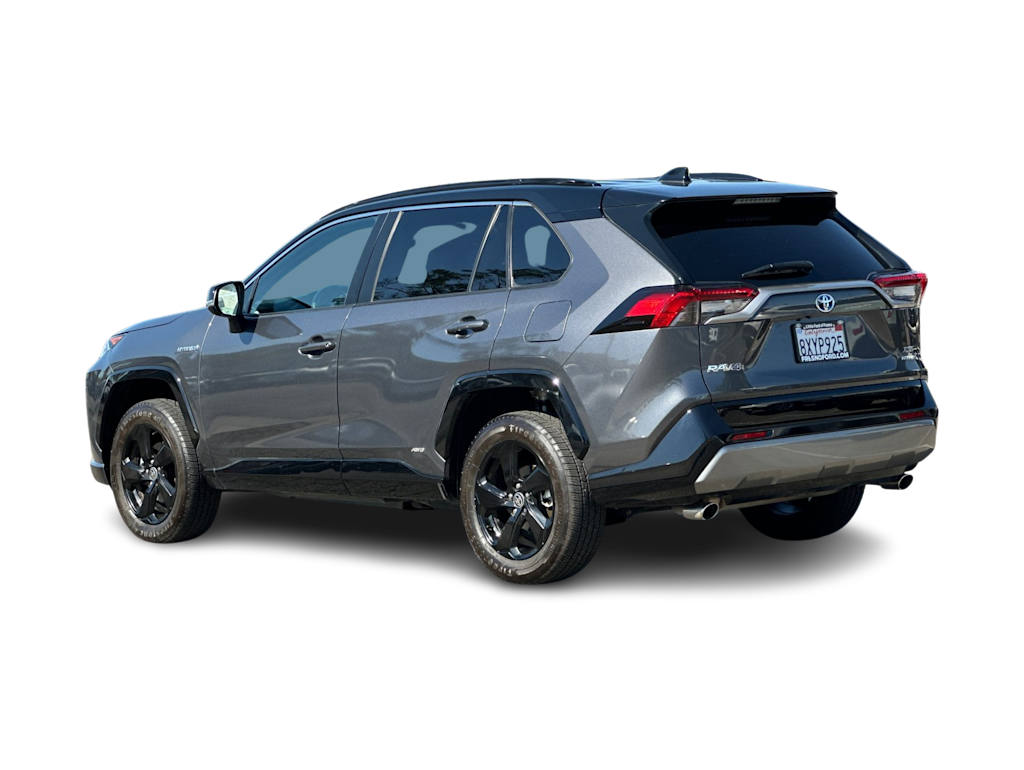 Thumbnail: 2021 Toyota RAV4 - 4