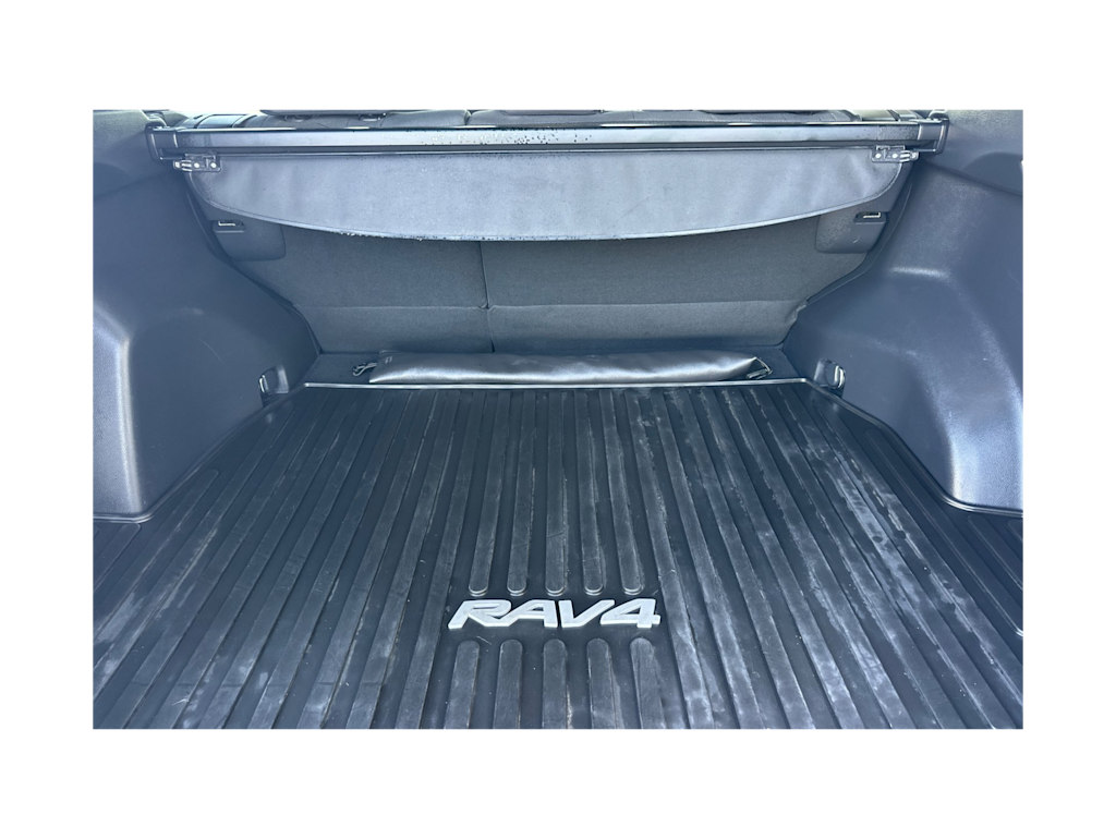 Thumbnail: 2024 Toyota RAV4 - 16