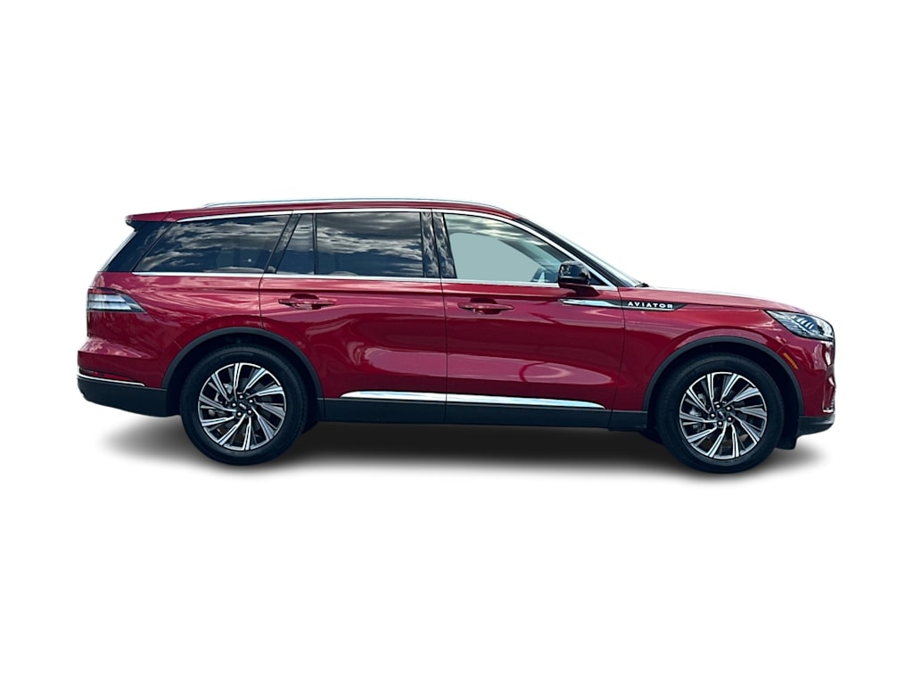 Thumbnail: 2026 Lincoln Aviator - 17