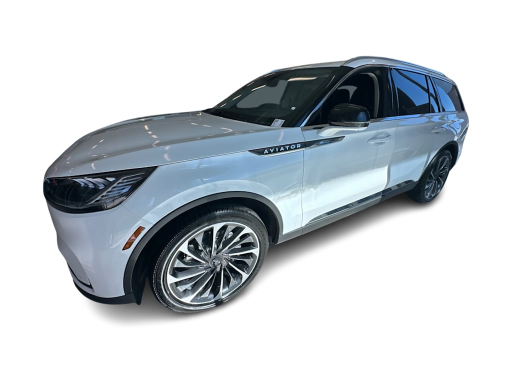 Thumbnail: 2026 Lincoln Aviator - 16
