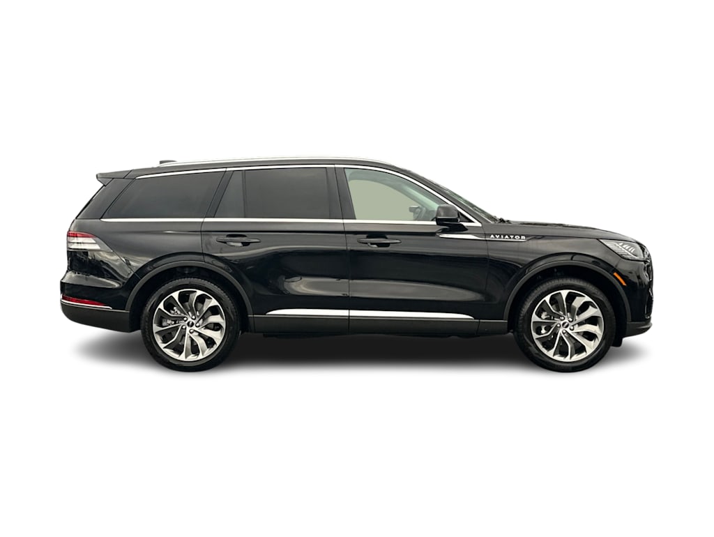 Thumbnail: 2025 Lincoln Aviator - 18