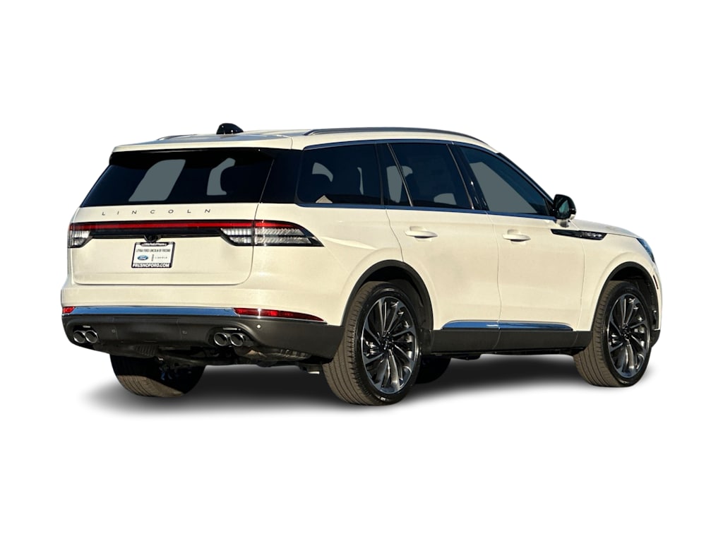 Thumbnail: 2026 Lincoln Aviator - 16