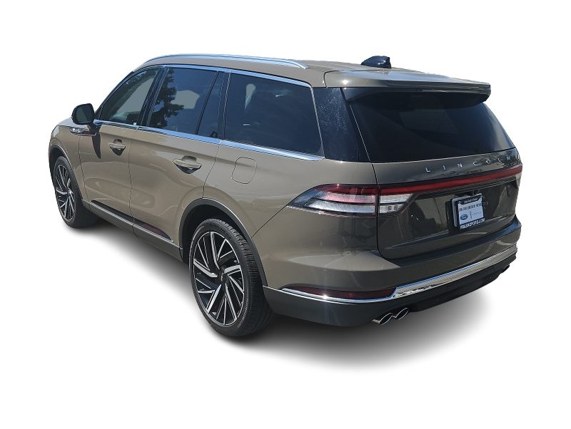 Thumbnail: 2025 Lincoln Aviator - 4