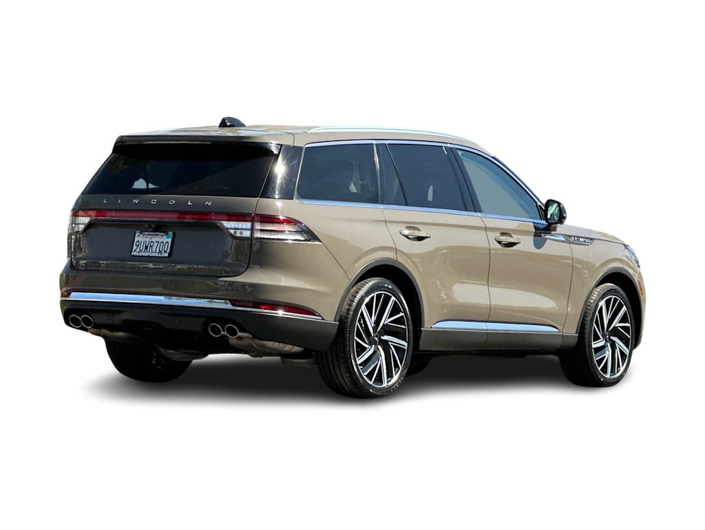 Thumbnail: 2025 Lincoln Aviator - 17