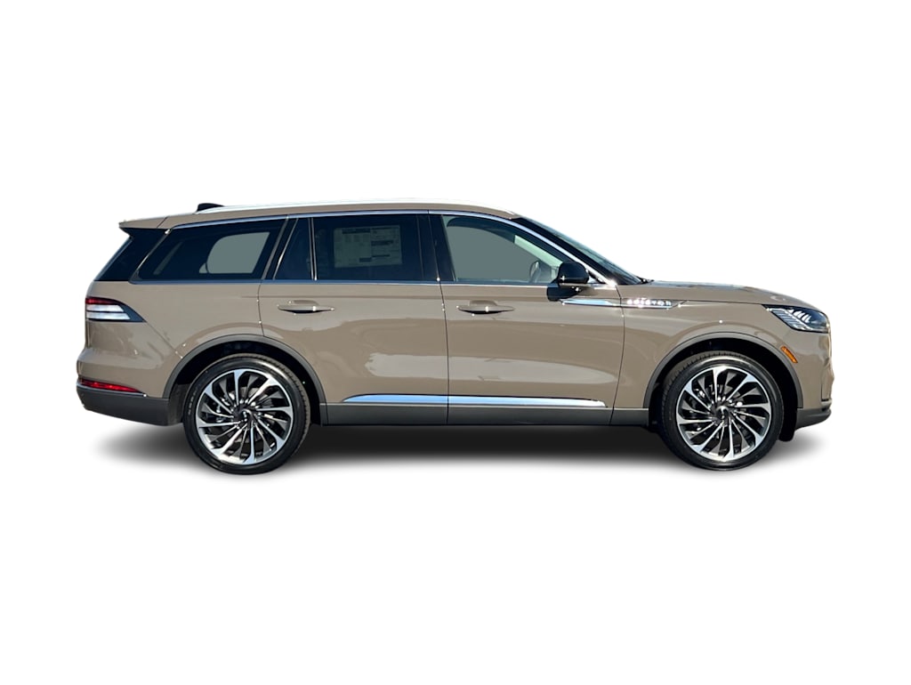 Thumbnail: 2026 Lincoln Aviator - 17