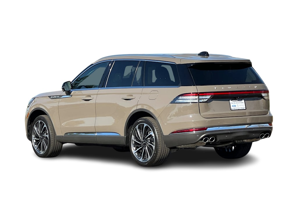 Thumbnail: 2026 Lincoln Aviator - 4