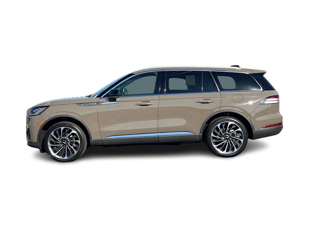 Thumbnail: 2026 Lincoln Aviator - 3