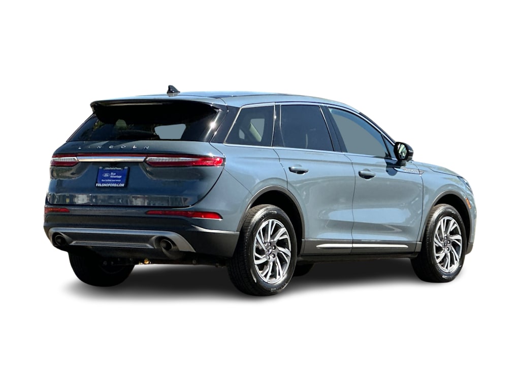 Thumbnail: 2023 Lincoln Corsair - 18