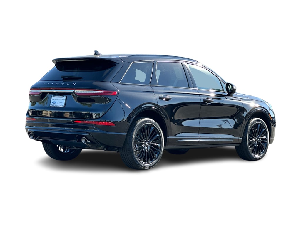 Thumbnail: 2025 Lincoln Corsair - 16