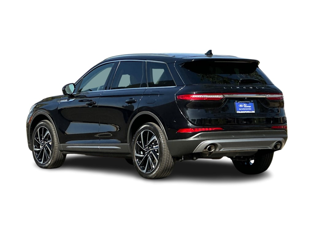 Thumbnail: 2024 Lincoln Corsair - 4