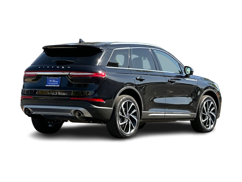Thumbnail: 2024 Lincoln Corsair - 18