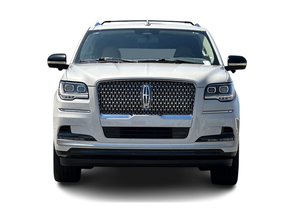 Thumbnail: 2023 Lincoln Navigator - 6
