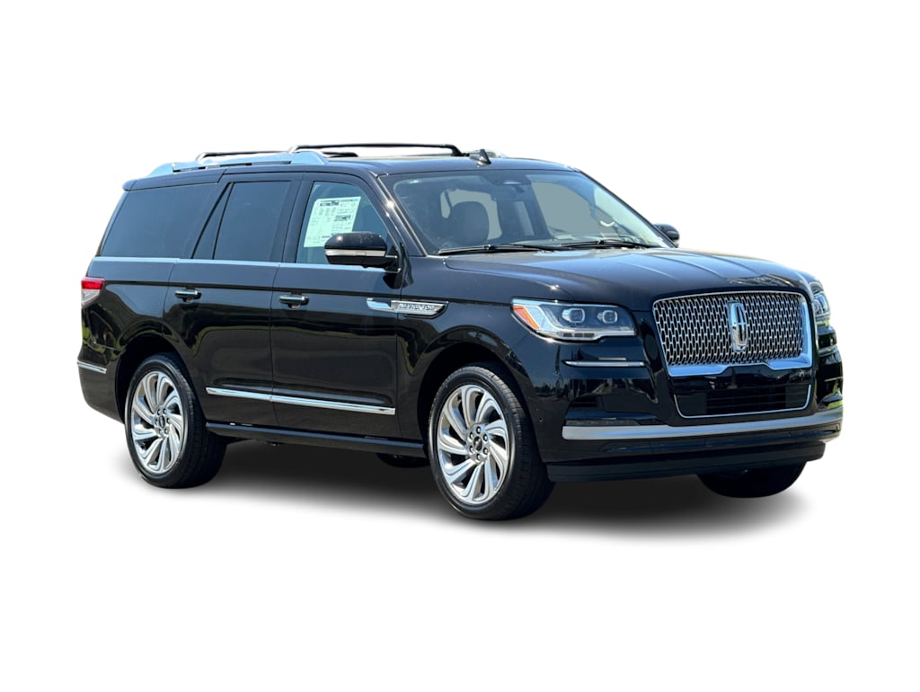 Thumbnail: 2024 Lincoln Navigator - 19