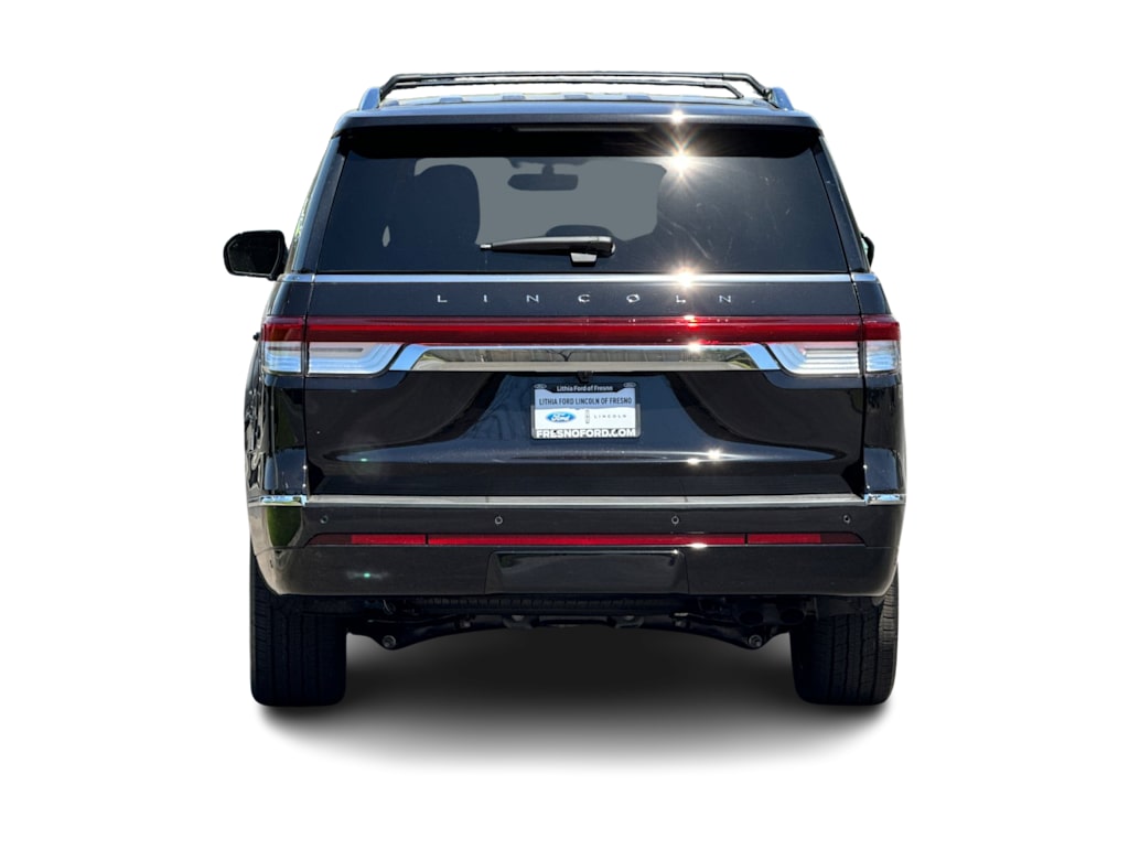 Thumbnail: 2024 Lincoln Navigator - 5
