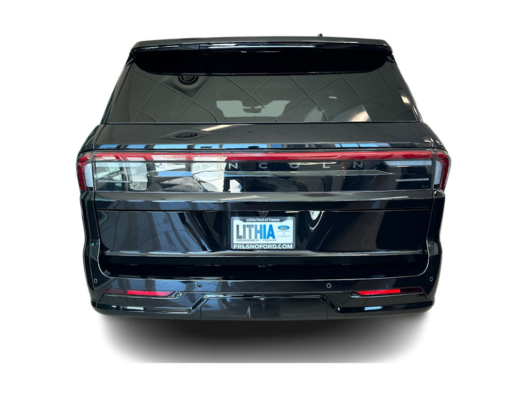 Thumbnail: 2026 Lincoln Navigator - 4