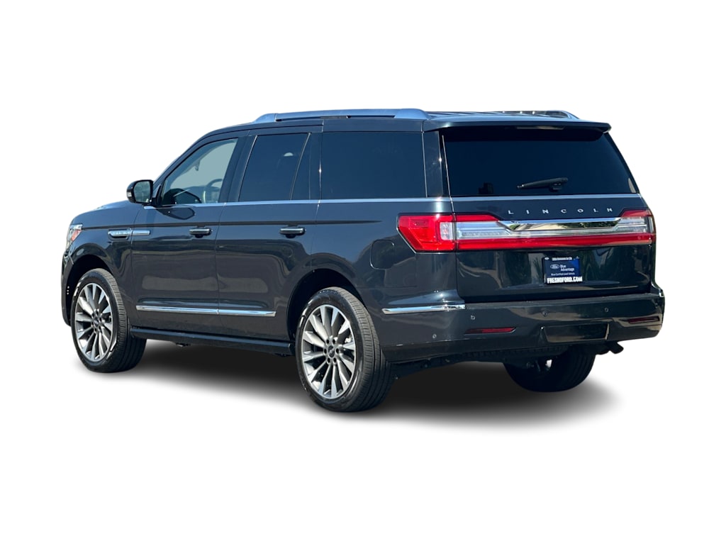 Thumbnail: 2021 Lincoln Navigator - 4