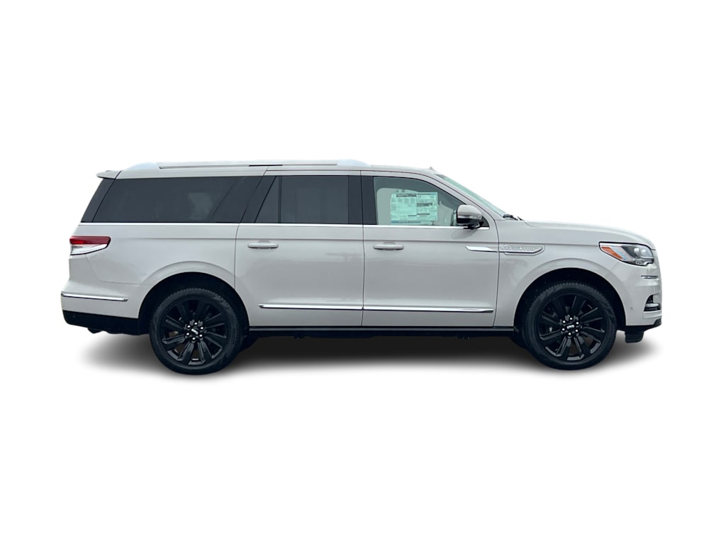 2024 Lincoln Navigator L Reserve 18