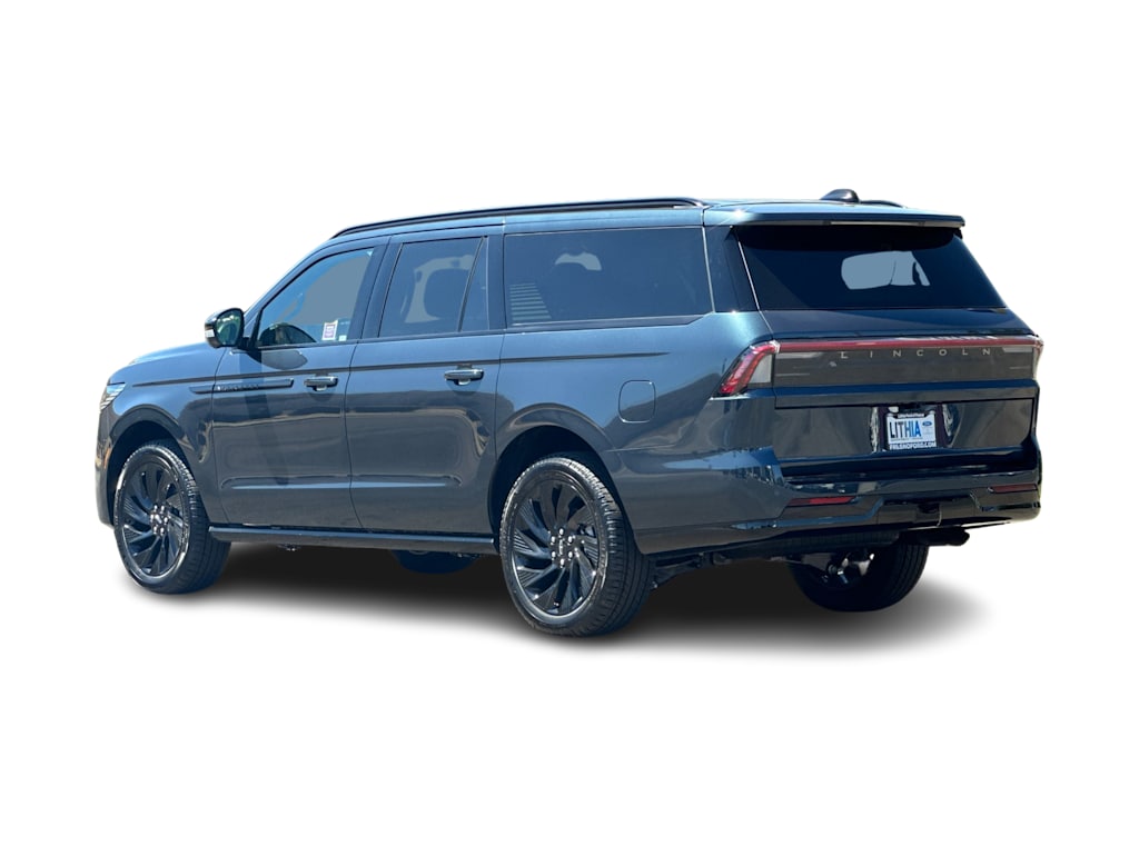 Thumbnail: 2026 Lincoln Navigator L - 4