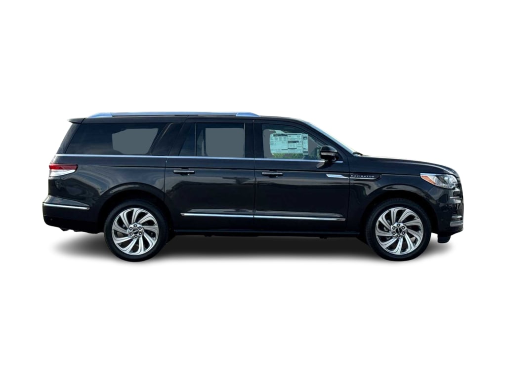 2024 Lincoln Navigator L Reserve 18