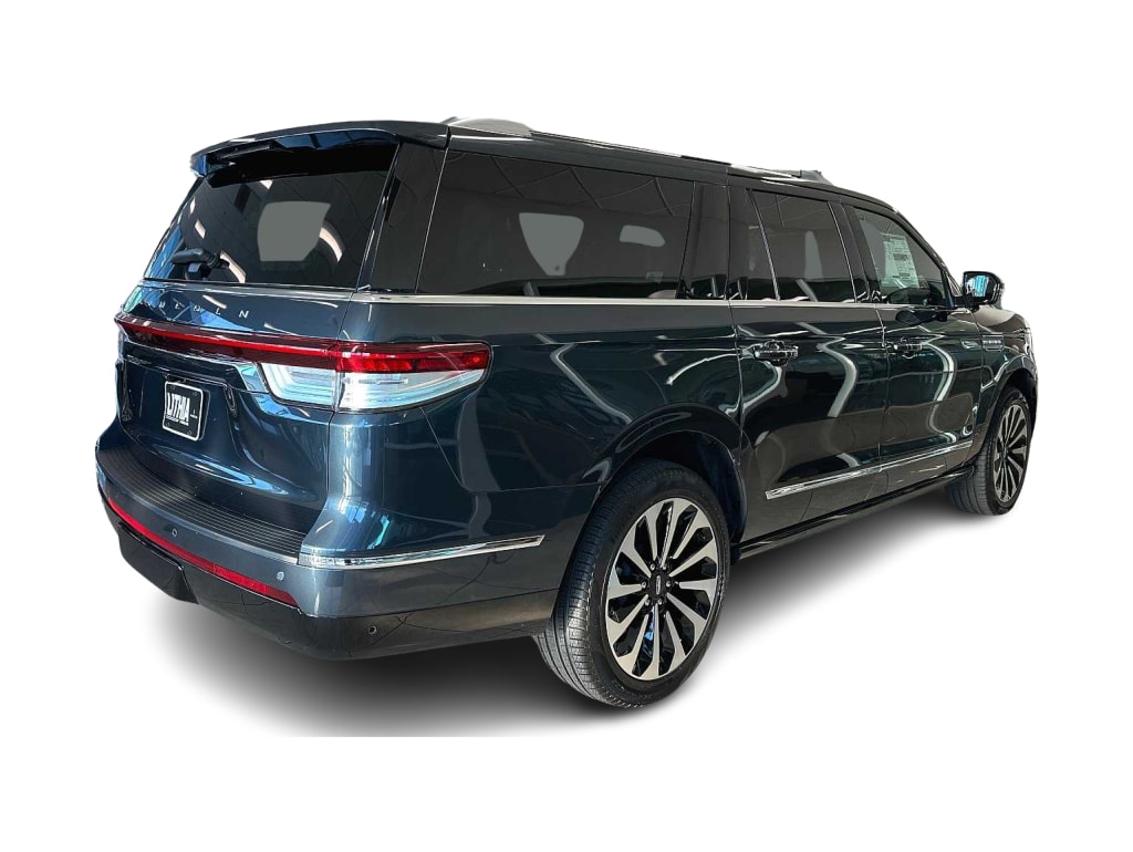 2024 Lincoln Navigator L Reserve 16