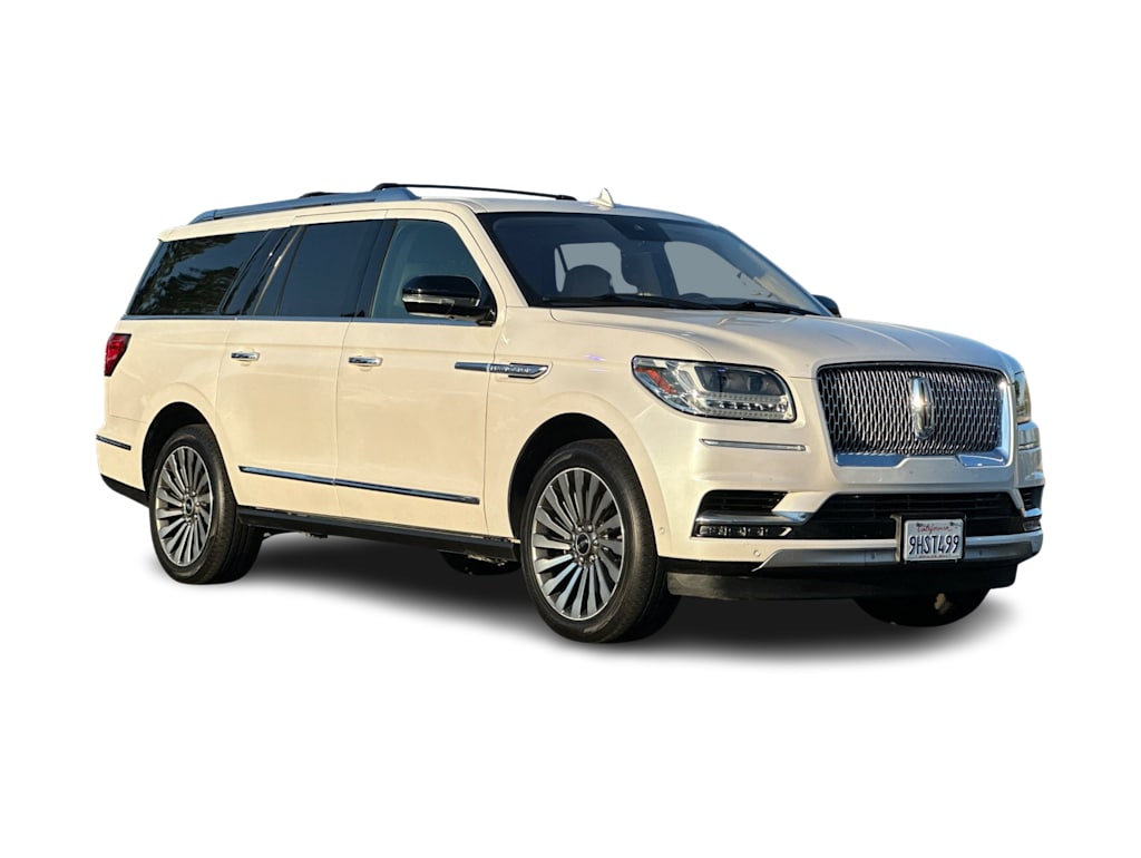 Thumbnail: 2018 Lincoln Navigator L - 19