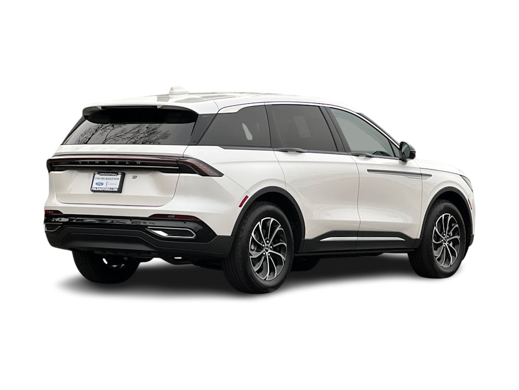 Thumbnail: 2026 Lincoln Nautilus - 17