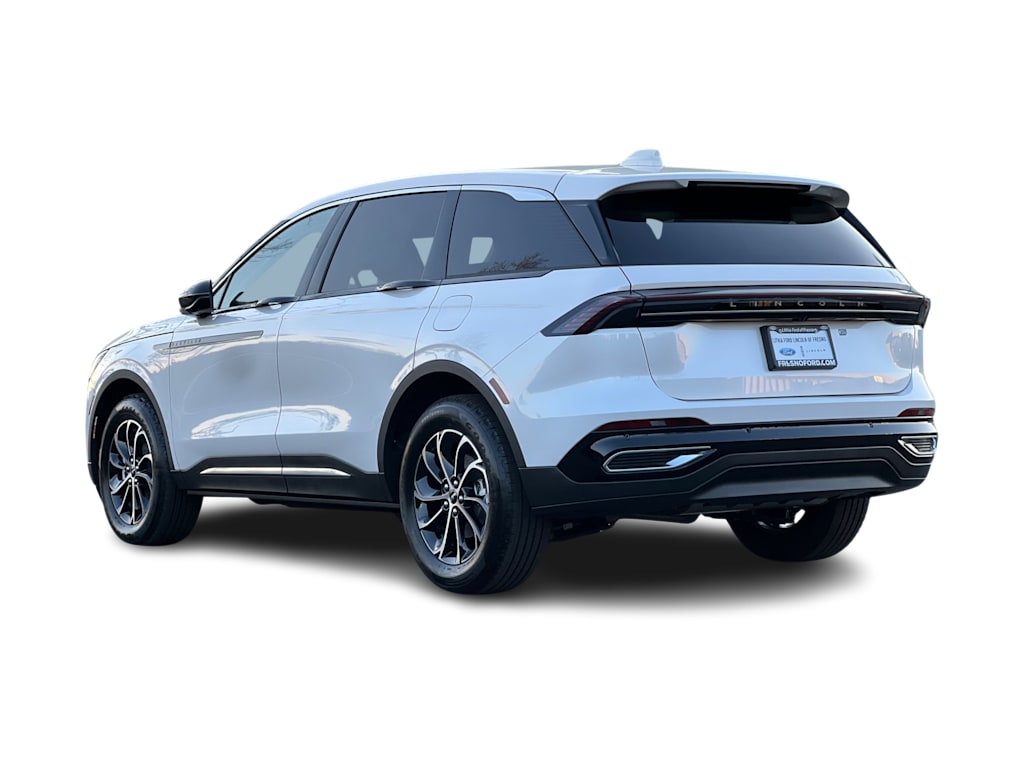 Thumbnail: 2026 Lincoln Nautilus - 4