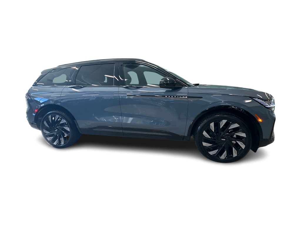 Thumbnail: 2026 Lincoln Nautilus - 18