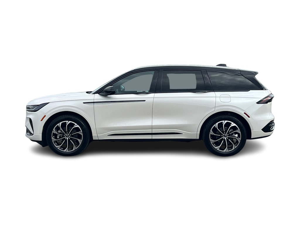 Thumbnail: 2026 Lincoln Nautilus - 3