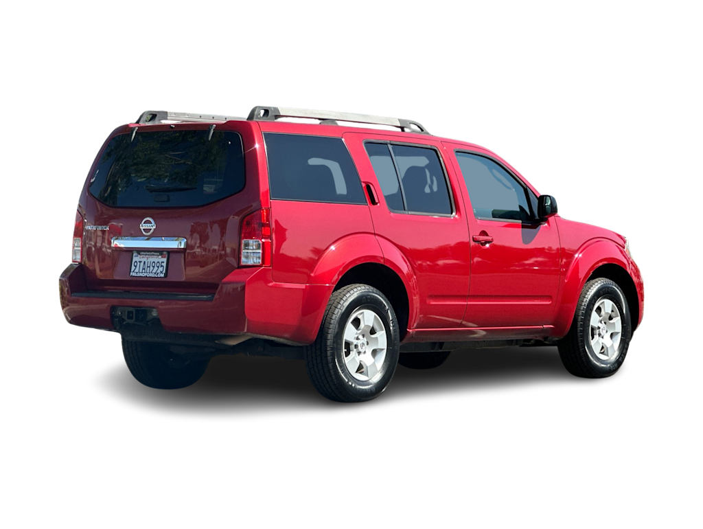 Thumbnail: 2012 Nissan Pathfinder - 19