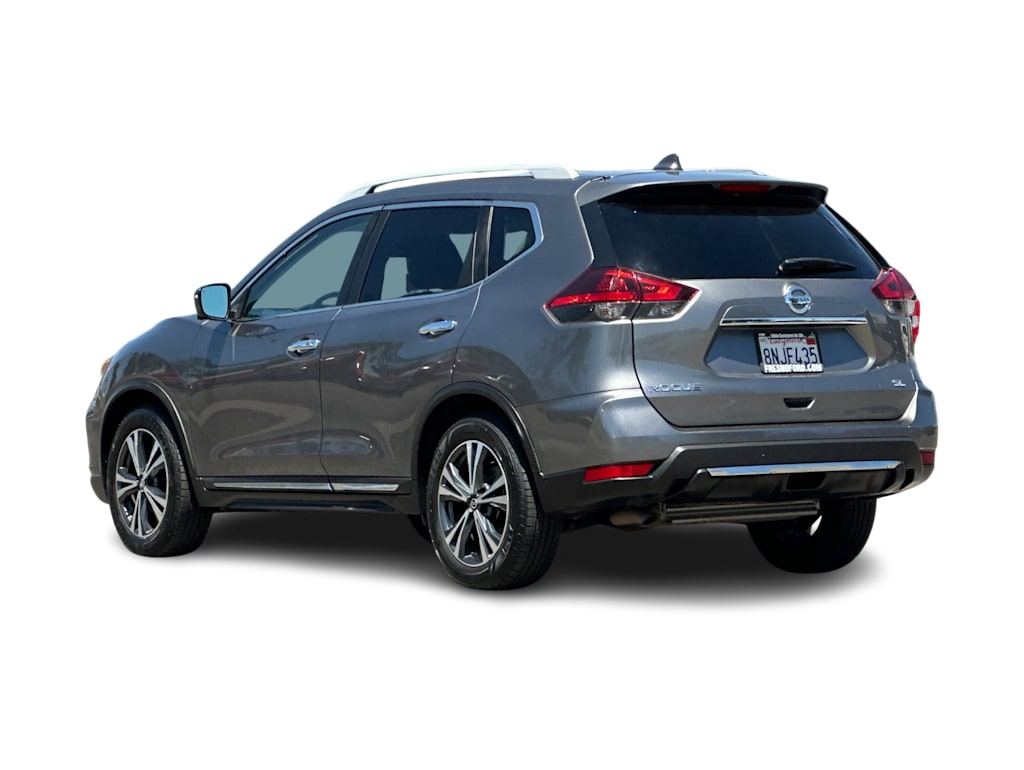 Thumbnail: 2018 Nissan Rogue - 4